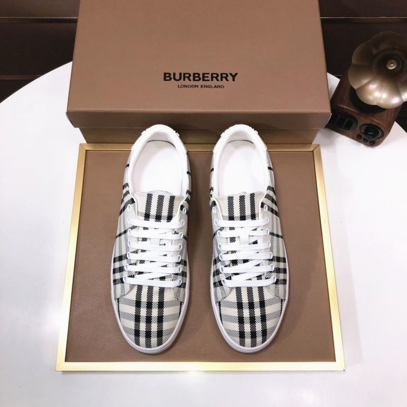 Burberry Low Shoes